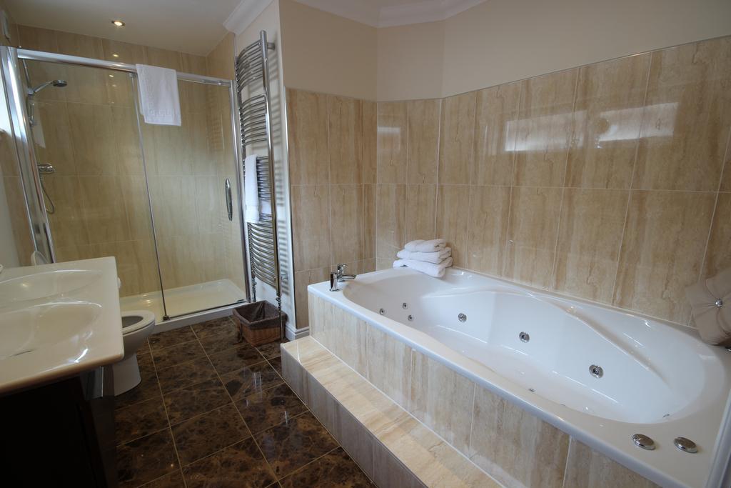 Westcourt Bed & Breakfast Fort William Phòng bức ảnh