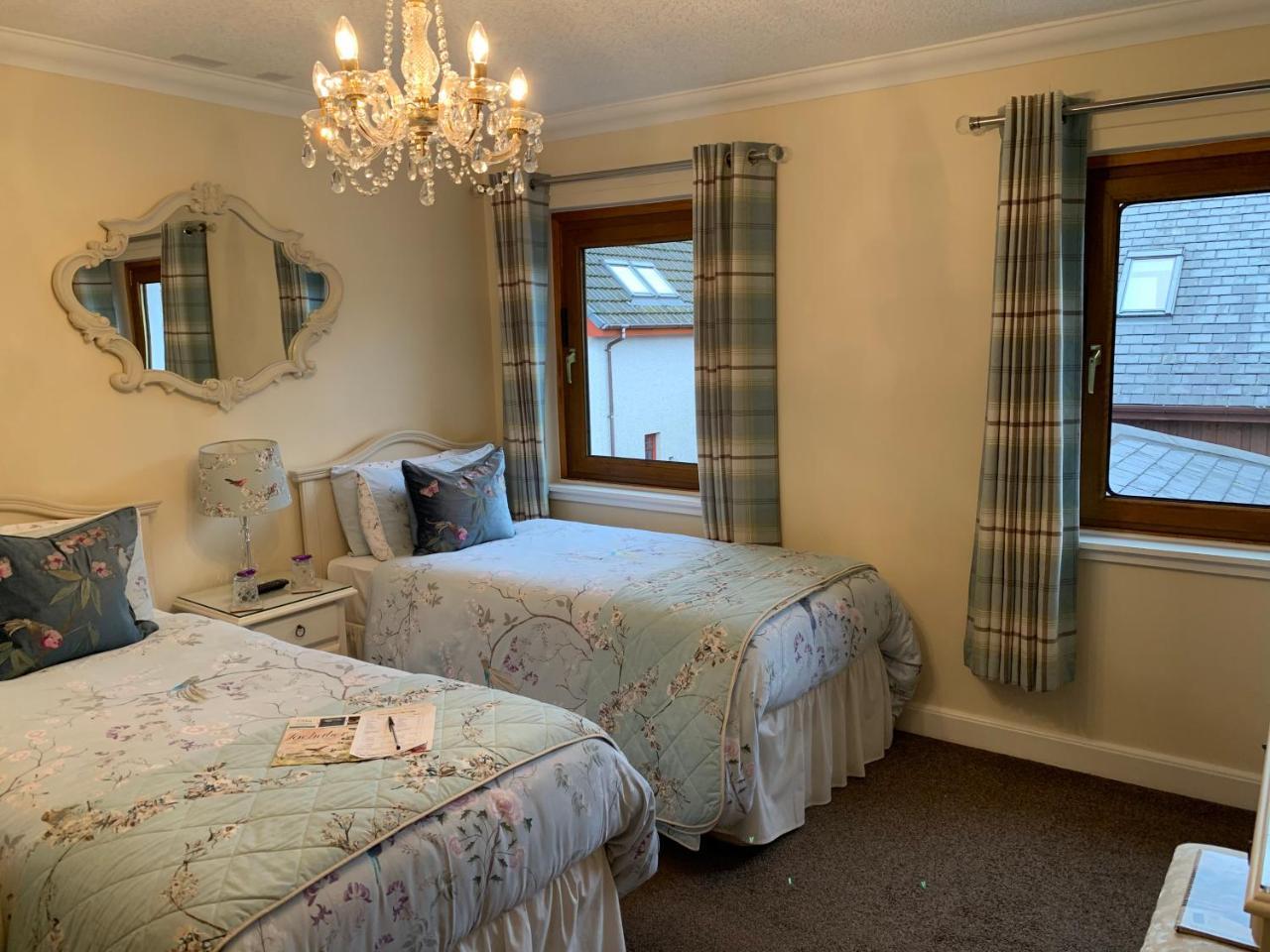 Westcourt Bed & Breakfast Fort William Ngoại thất bức ảnh